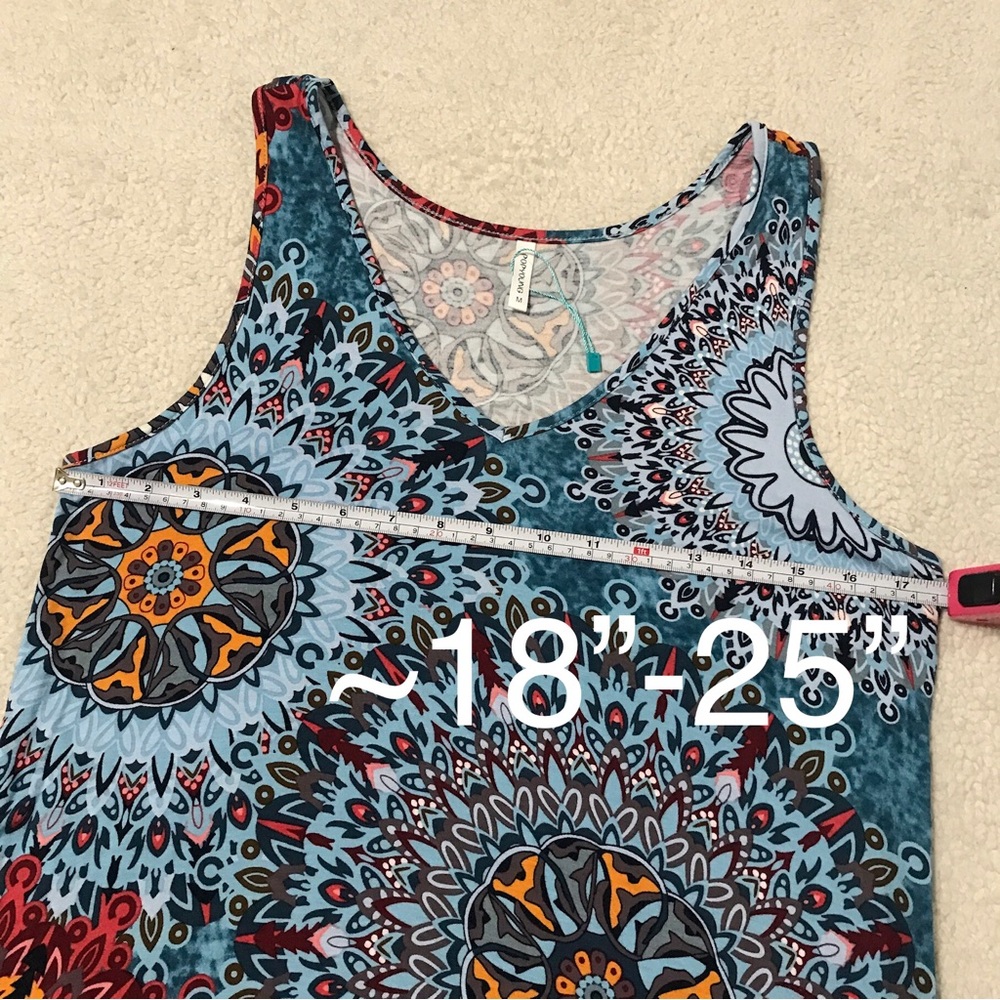 SOLD Sleeveless Boho Dress Mandala Print Soft Stretchy Size M ๐จ - Picture 6 of 10